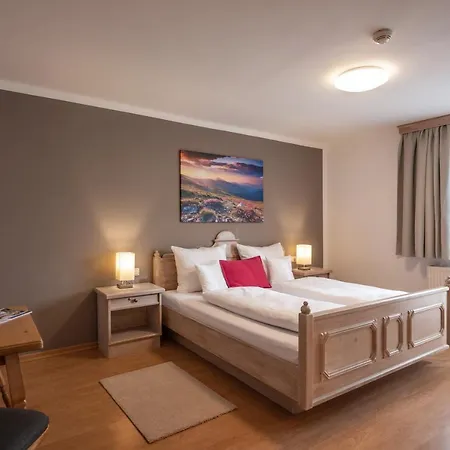 Hotel Schmiedboden 3*